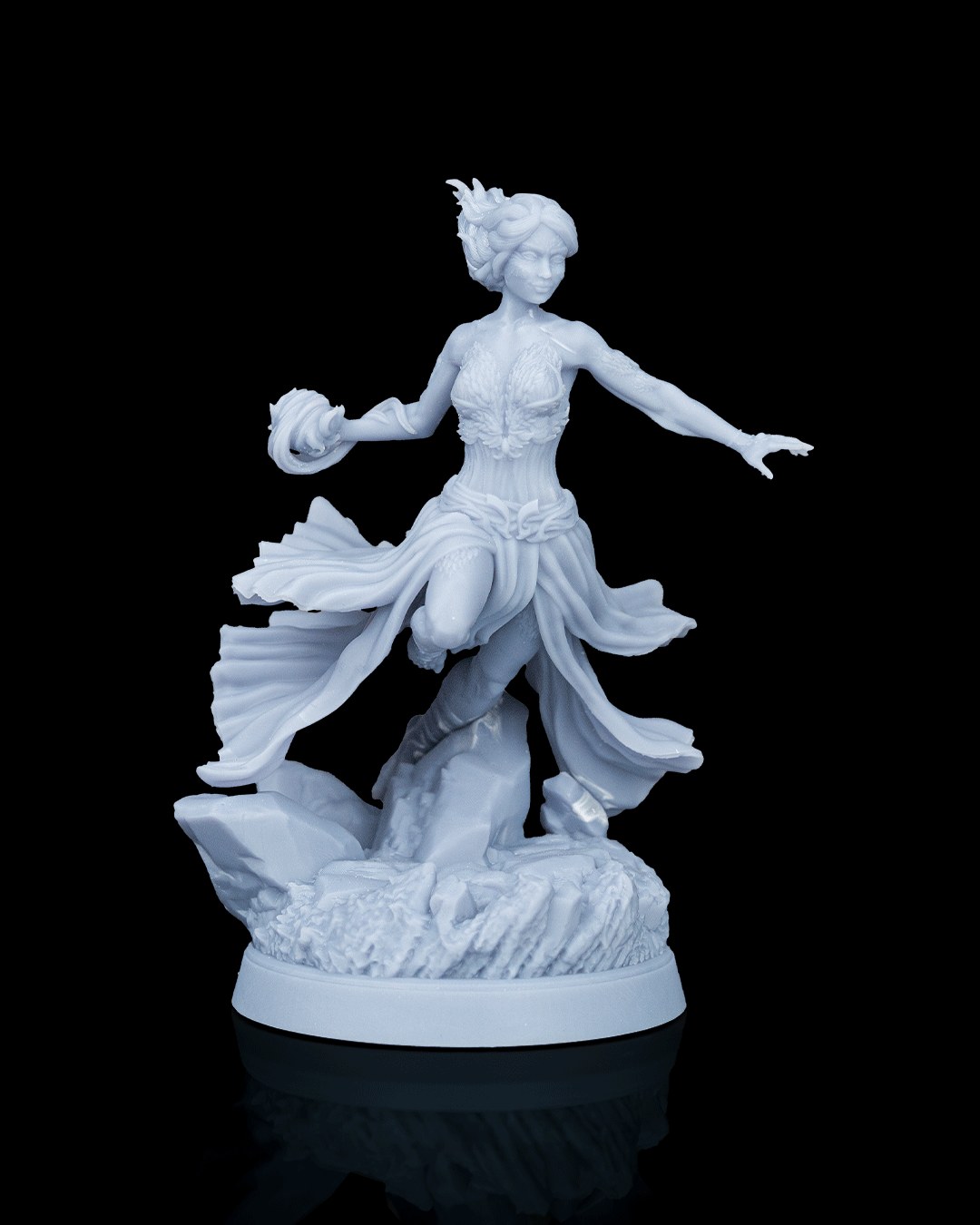  Seraphira, Matriarch of Dragons - Hero