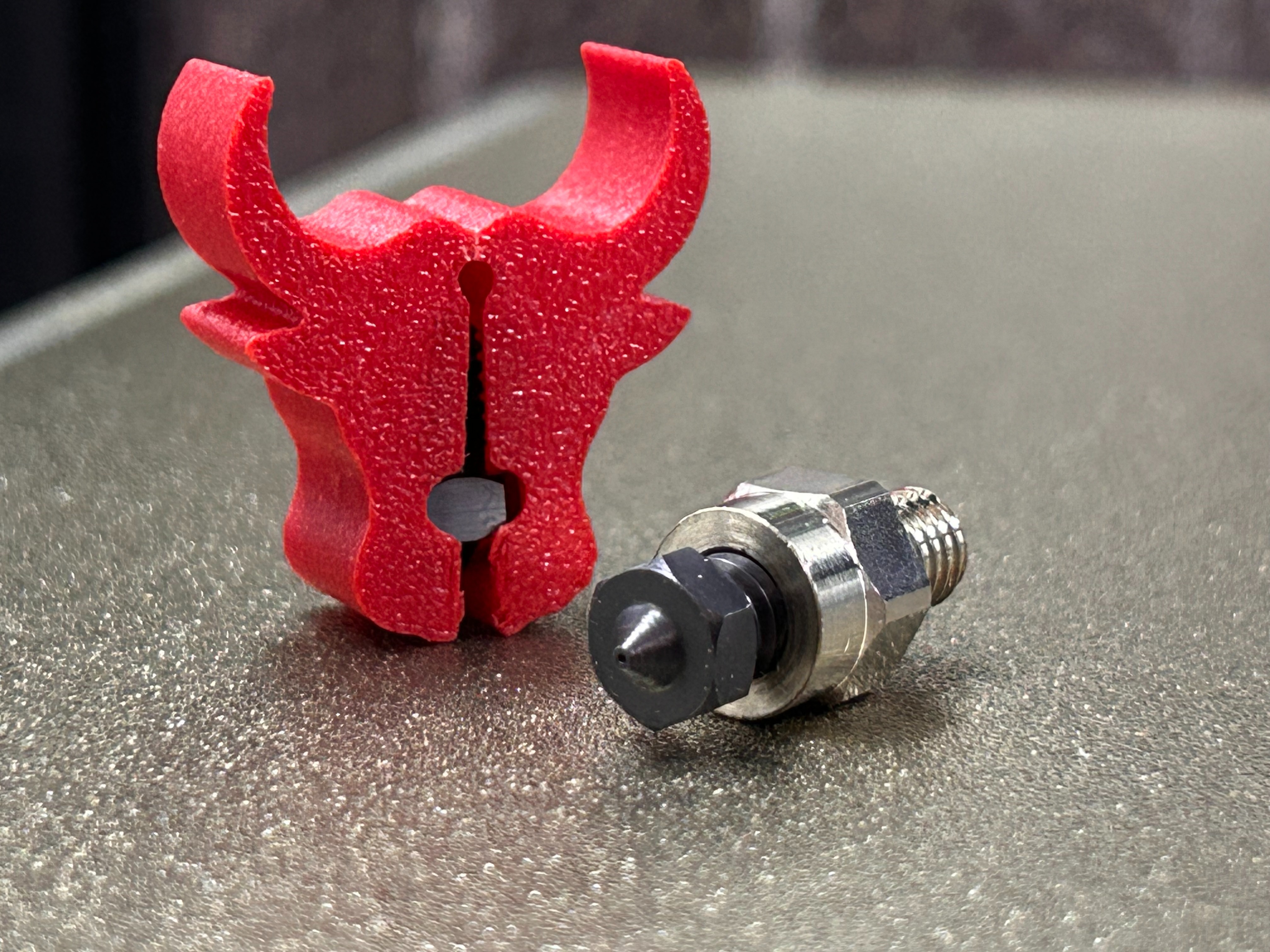Tungsten Carbide Nozzle by Toro3D - fertig produziertes 3D-Druck